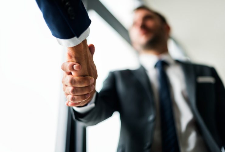 Nesta postagem, exploraremos o que é necessário para encontrar um parceiro de negócios confiável e os benefícios de fazê-lo.